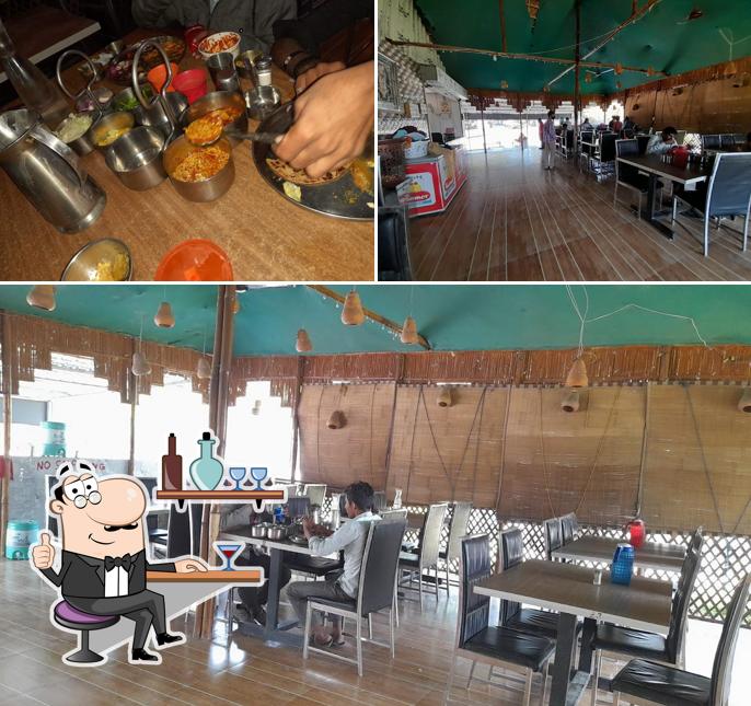 The image of interior and food at Vishat Maa Ni Zupadi Family Restaurant