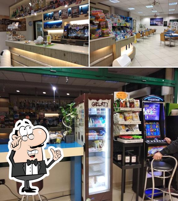 Dai un'occhiata agli interni di Bar Ristoro