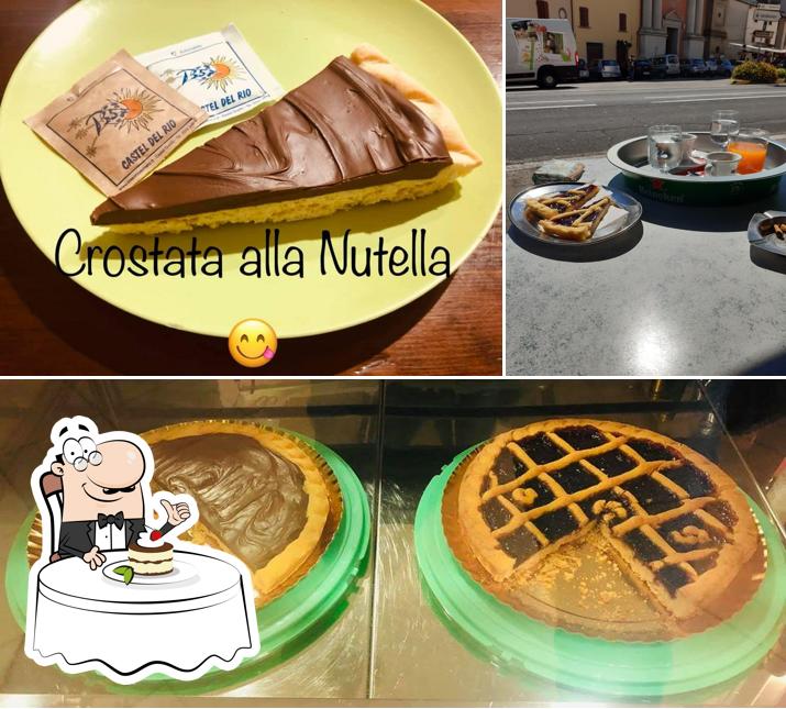 Bar Gelateria B57 offre un'ampia varietà di dessert