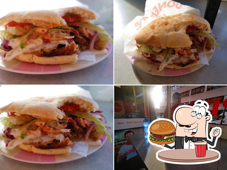 Ordina un hamburger a City Istanbul Kebab