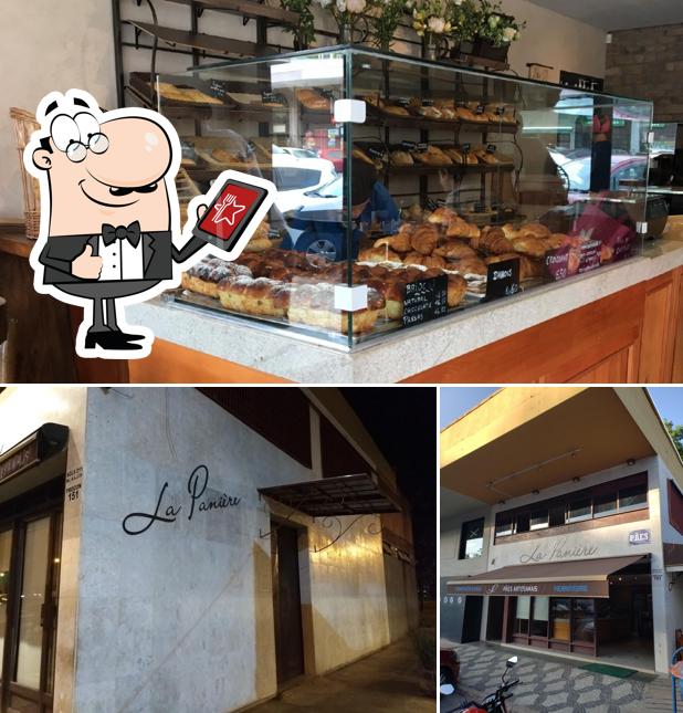 Esta é a ilustração apresentando exterior e comida no La Panière - Pães artesanais