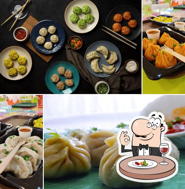 Food at Zomoz - The Momo Company