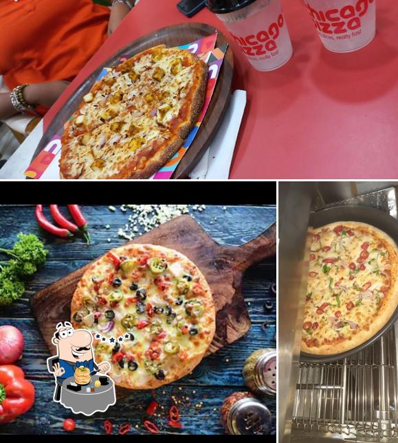 Food at Chicago Pizza