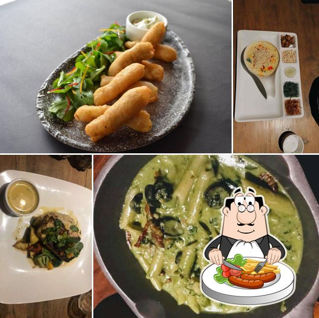 Meals at True Tramm Trunk