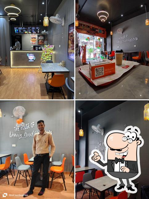 Check out how Burgonomics Kota looks inside