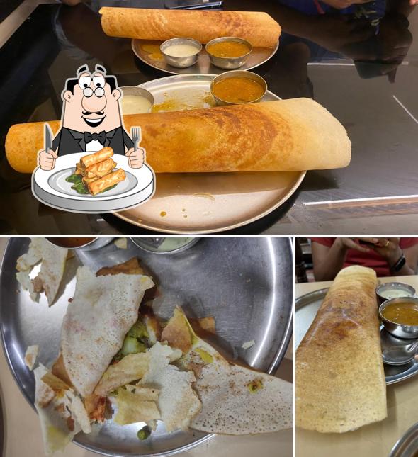 Spring rolls at Hotel Naivedya