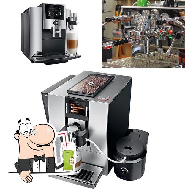 Goditi qualcosa da bere a Service Point GmbH Coffee machines