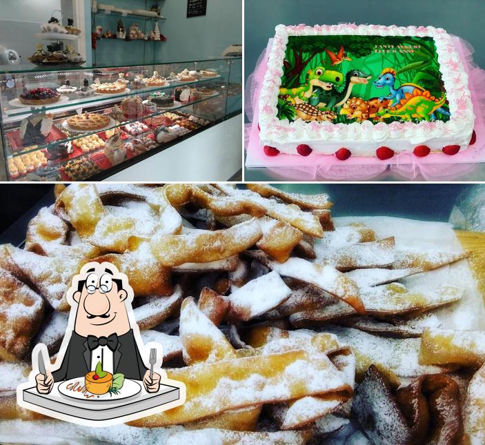 La cibo e interni del ristorante