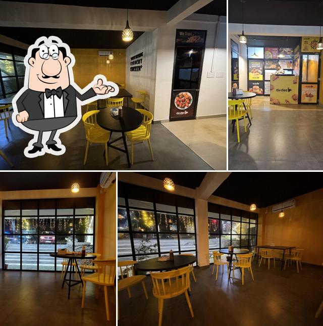 The interior of Dodos Fried Chicken