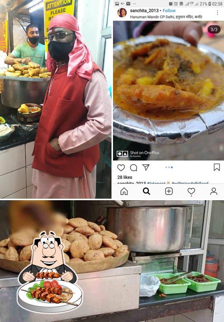 Food at Kaku Kachodi Wale