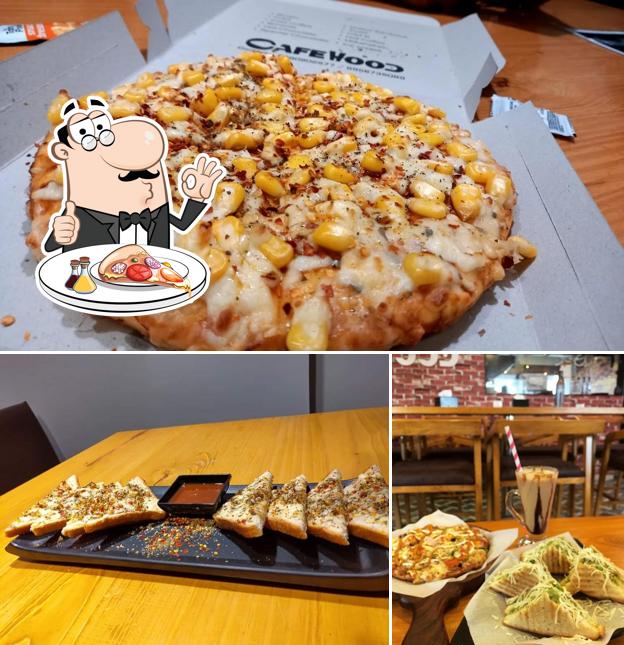 At CAFEHOOD, you can enjoy pizza