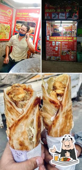 Food at Kolkata famous kati roll