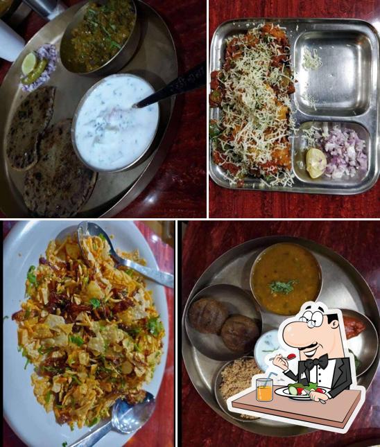 Food at Rabdi Wala, Borivali (W)