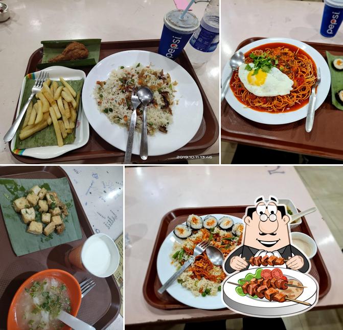Food at Jay Jay Restaurant