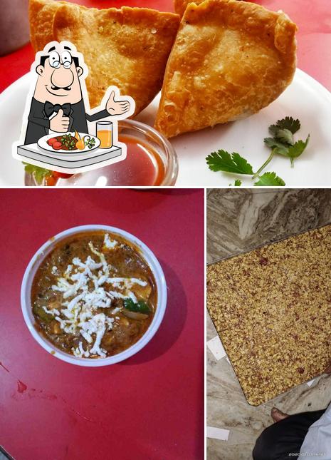 Food at (Kirti Caterers)
