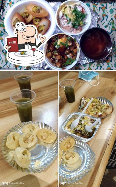 Food at Mamaji jalebi wale
