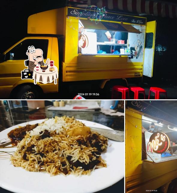 Among different things one can find food and exterior at Nik's - The Goan Fusion