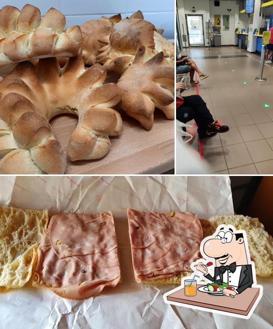 Cibo al Panificio Artigiano Mereu Giuseppe & co
