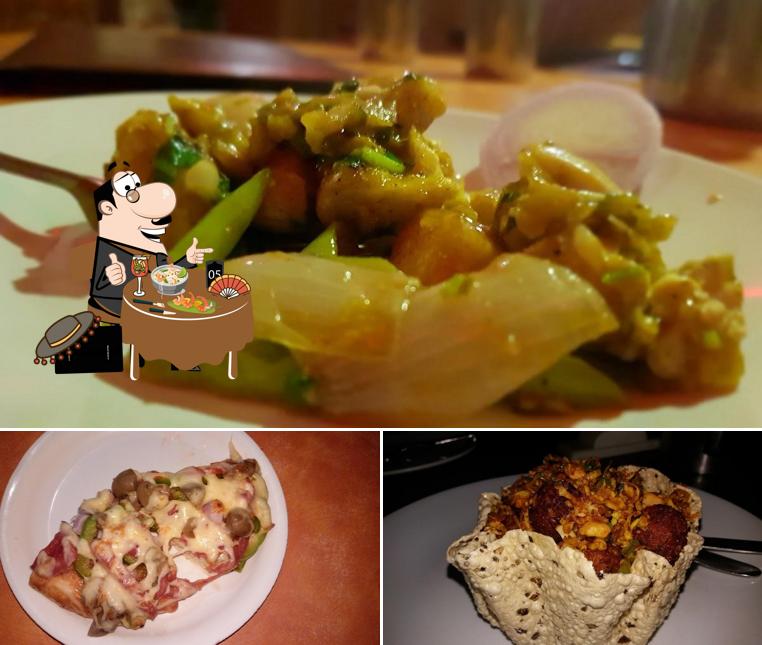 Food at THE HOT BREADS
