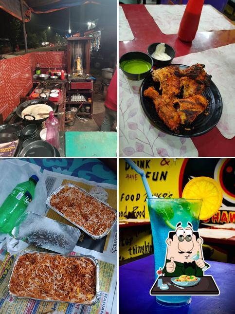 Meals at Shawarma House