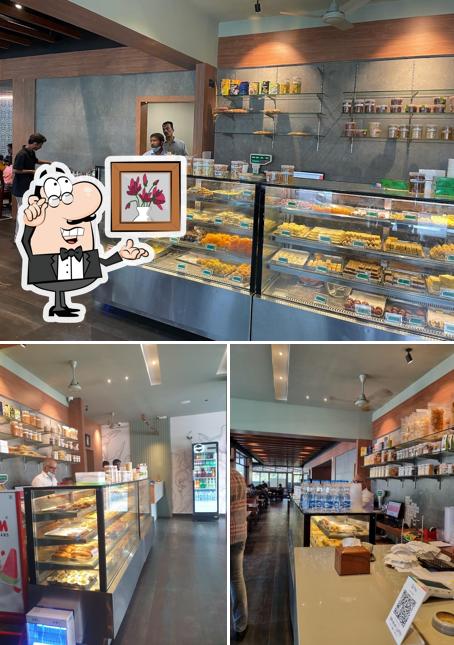 Check out how Aryaas Regent looks inside