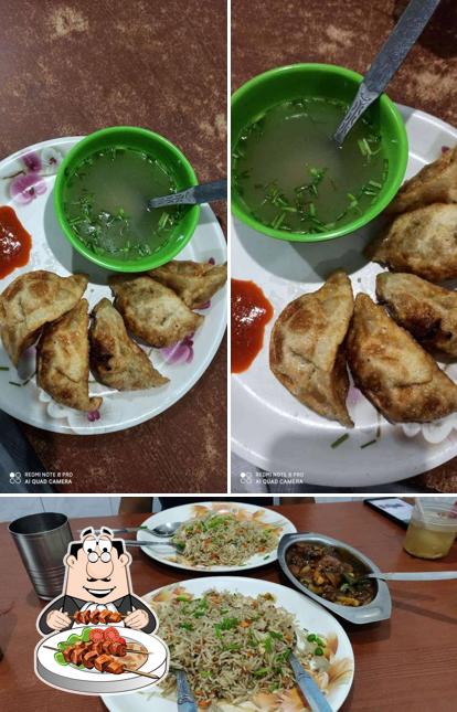 Food at Hamro Momo