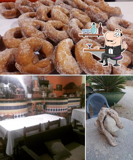 La interni e cibo del ristorante