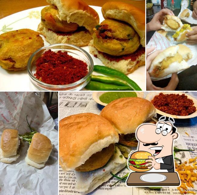 Order a burger at Mangesh Vada Pav Centre