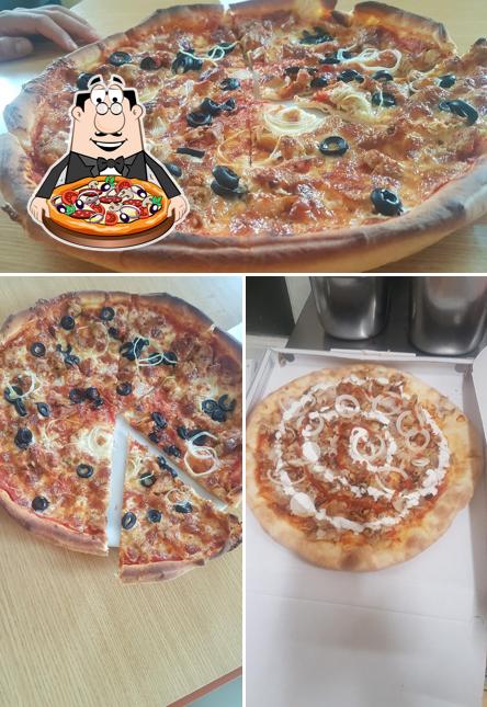 Scegli tra le molte varianti di pizza