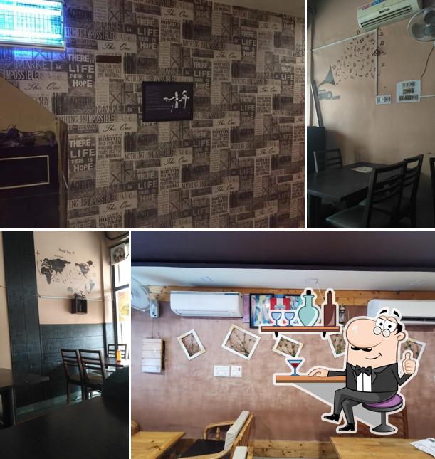 The interior of Wrapchik
