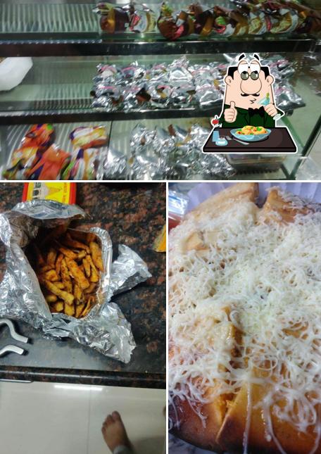 Meals at MUCHHAD PAANWALA AND SNACKS AND COLDDRINKS