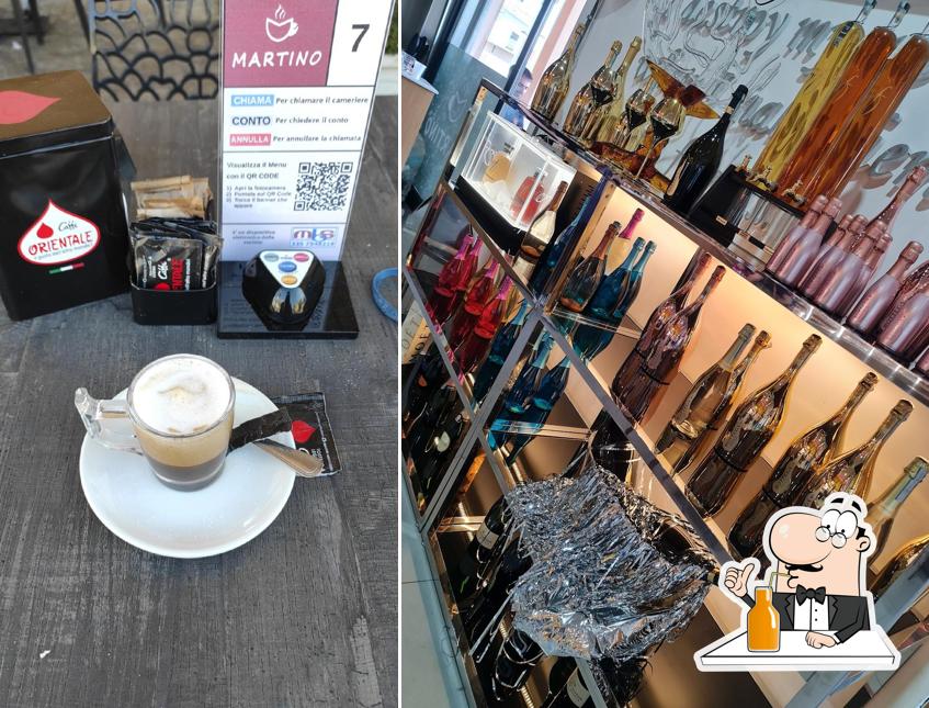 Goditi un drink a Martino Lounge Bar