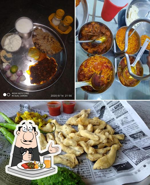 Food at Hotel Jay Murlidhar