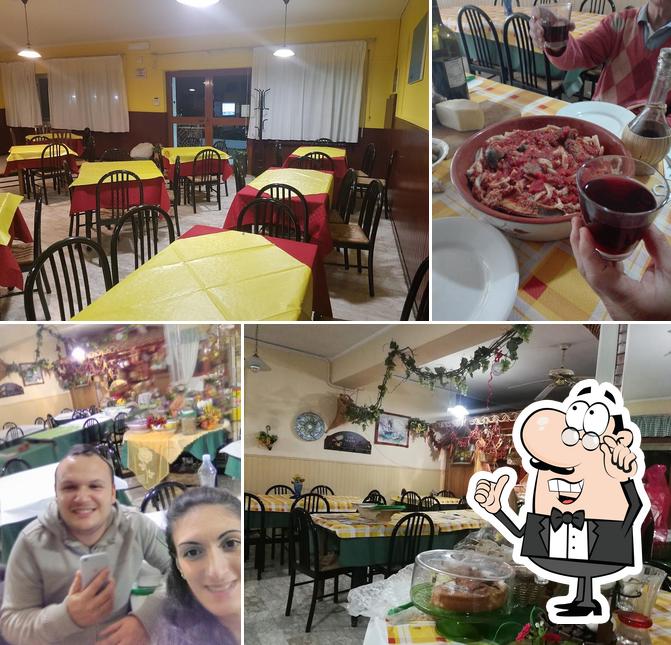 Gli interni di Vesuvio Sas Di Luisa Petruzzi E C