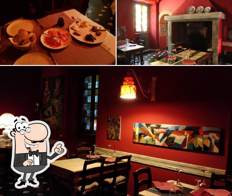 Siediti a un tavolo di Antica Trattoria della Pila
