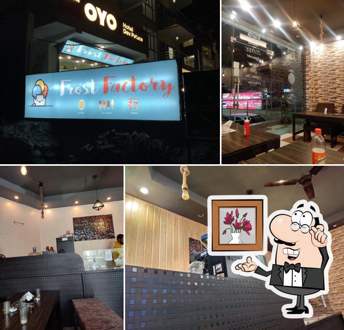 The interior of Cafe Frost Factory