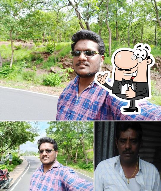 Look at the picture of sivareddy tea stall