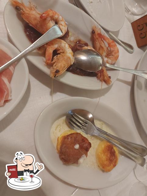 Cibo al Ristorante Rustichello