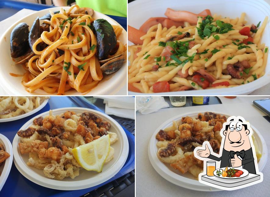 Cibo al Friggitoria del porto