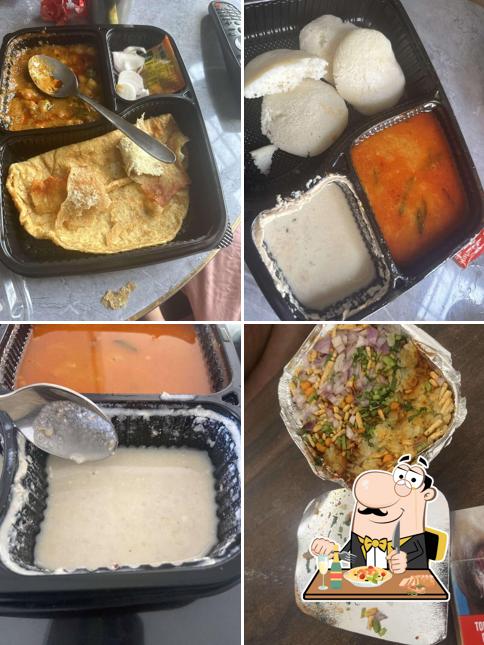 Food at Indori Sarafa