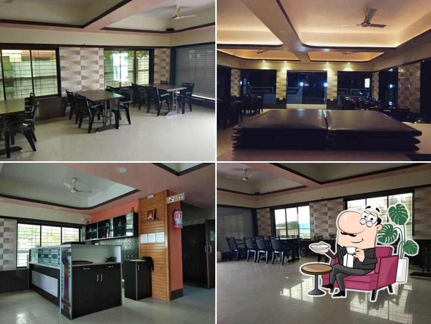The interior of Seaface Family Restaurant & Bar