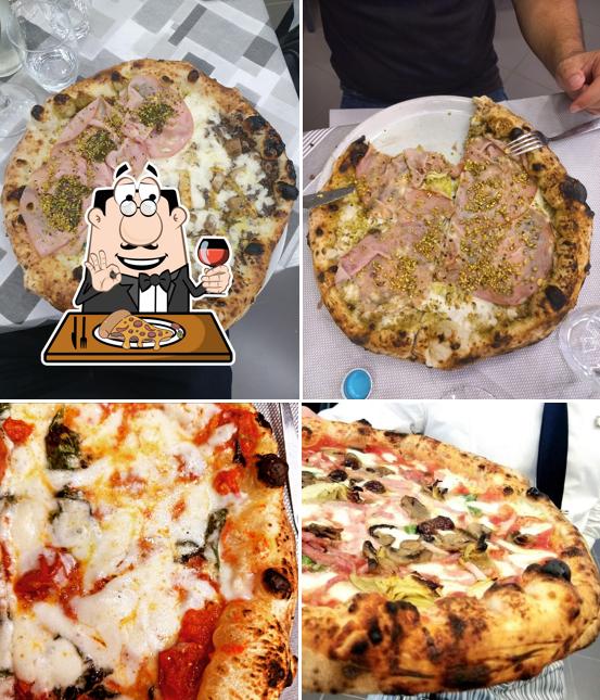 Prenditi tra le molte varianti di pizza