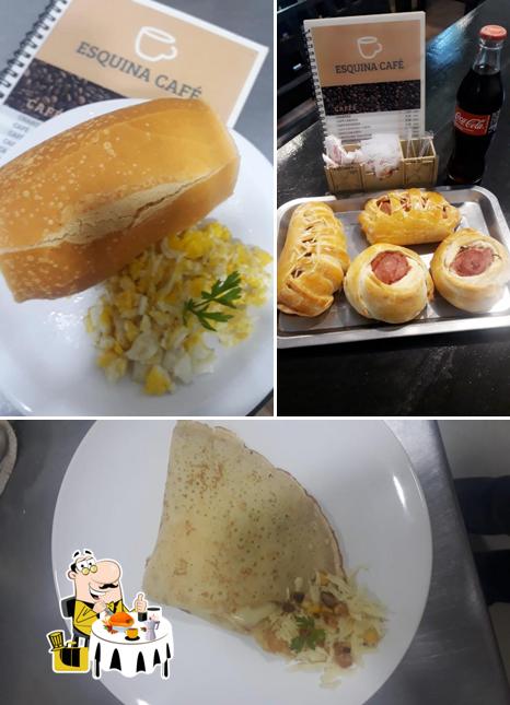 Comida em Esquina Café