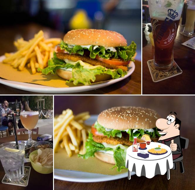 Piatto di formaggi al Pub Tequila Blues