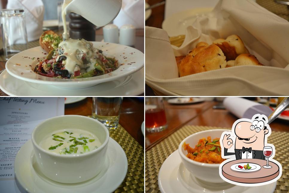 Meals at Bamboo Saa Resort & Spa