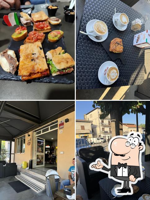 Guarda la foto che mostra la interni e cibo di coffeebreak2