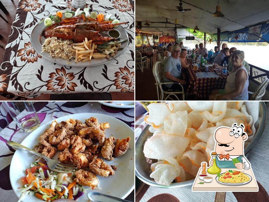 Food at Milmar Sams
