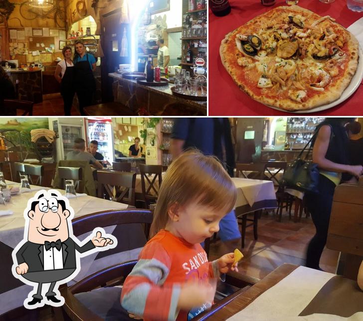 La interni e pizza del ristorante