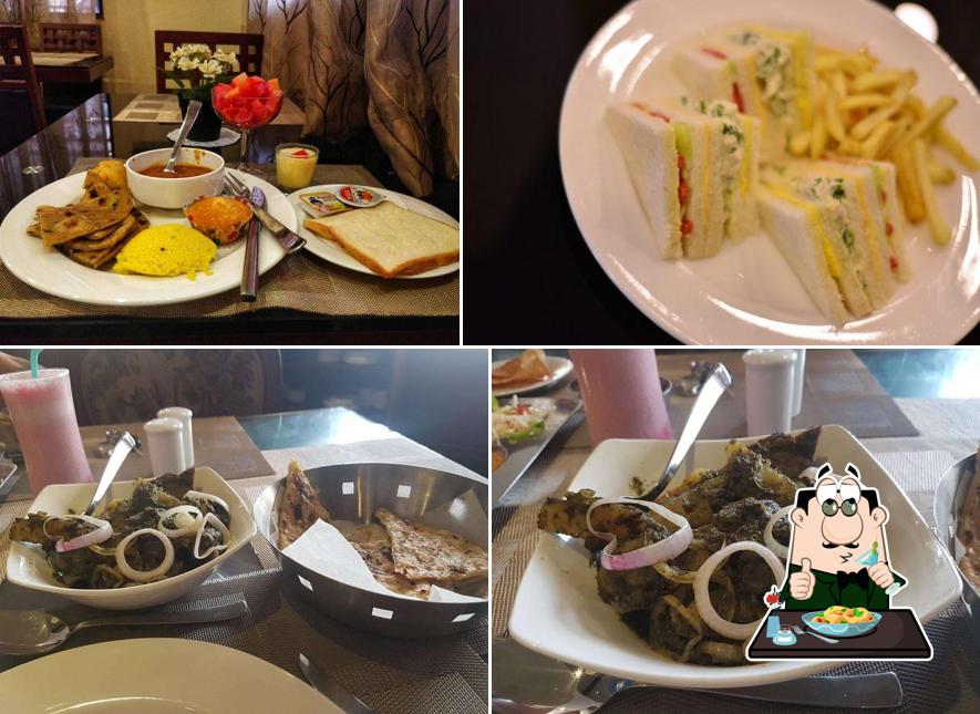 Food at Seasons Hotel & Spa
