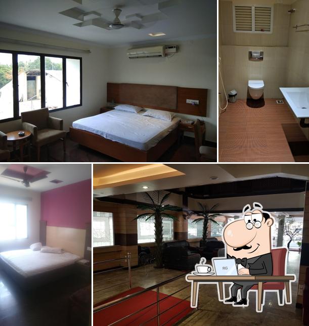 The interior of HOTEL PAMS